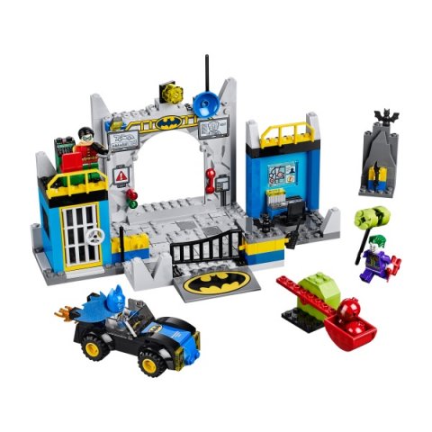 Klocki LEGO Batman - Obronna Kryjówki