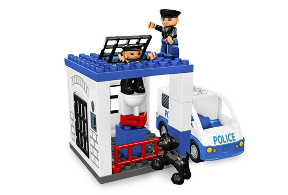 Klocki LEGO Posterunek Policji